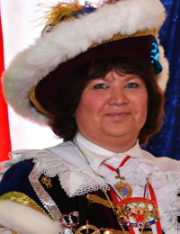 Exc. Annika von Schneider